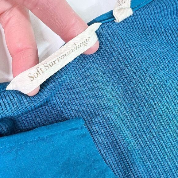 Soft Surroundings Tunic Top Women 1X Knitted Long Sleeve Split V-neck Hi-Low Hem - Picture 2 of 9